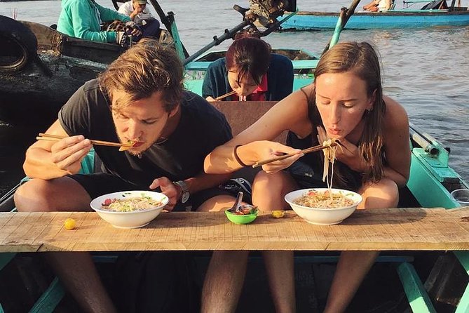 1-Day Cai Rang Floating Market-Vinh Long-Cai Be-Group of 10 Max - Group vs private: when to choose a smaller bubble