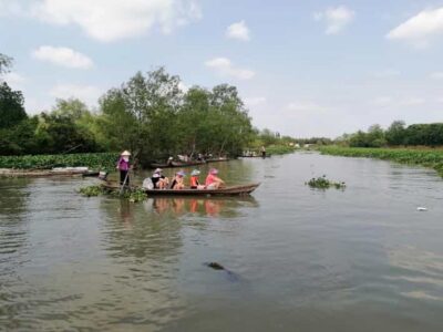 1-Day Less Touristy Mekong River (Cai Be-Vinh Long) trip - Getting There From Saigon: The 7:30 AM Start and 2-Hour Expressway Ride