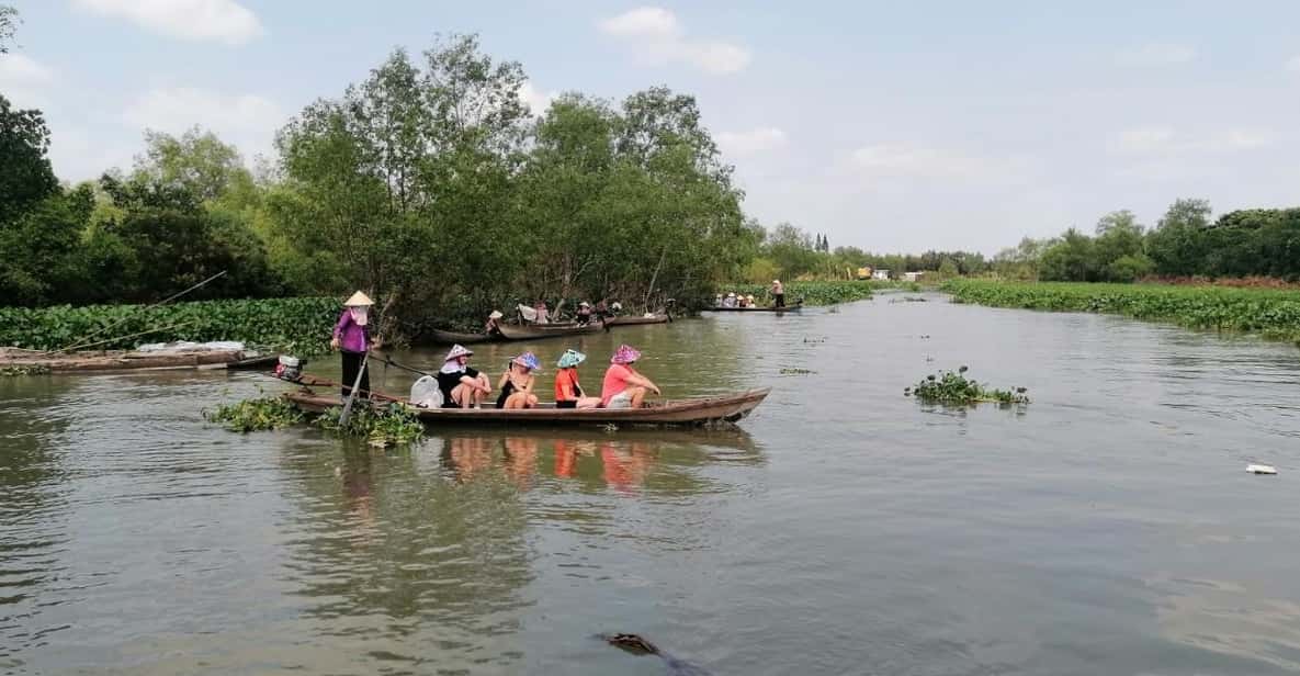 1-Day Less Touristy Mekong River (Cai Be-Vinh Long) trip - Leaf-Roof Restaurant Cooking Class: The Lunch You’re Actually Part Of