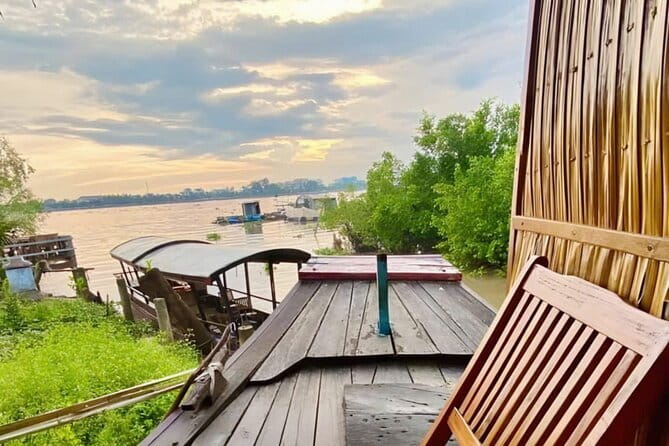 2 Day Private Mekong Delta, Riverside and Ecolodge Nature Tour - Practical tips for cycling, boats, and early mornings