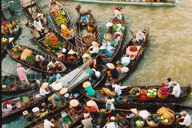 5-Day Best of Southern Vietnam: Cu Chi Tunnels & Mekong Delta - Saigon’s essentials: Dong Khoi, Reunification Palace, and War Remnants Museum