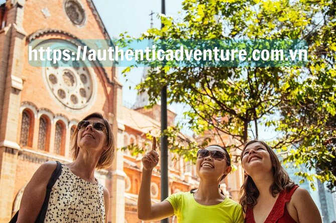 5-Day Explore Southern Vietnam | Best Tour Packages & Itinerary - The 10 Vo ancient house stop (a quieter break on the return)
