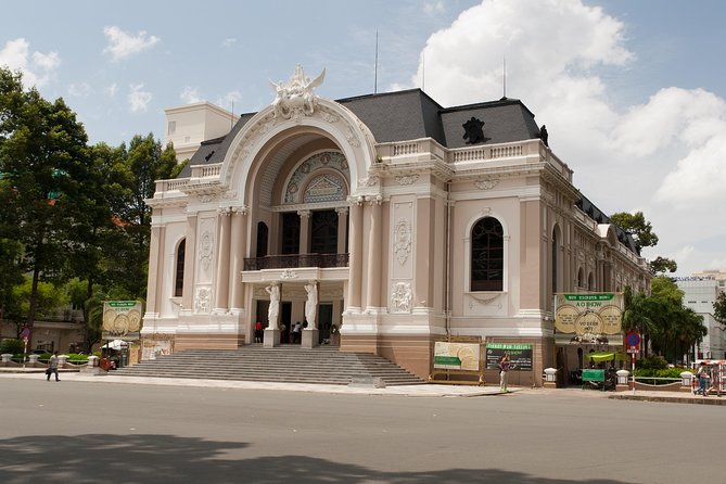 Best Options for Private Ho Chi Minh City Shore Excursions - Saigon’s French landmarks: Notre Dame and the Central Post Office