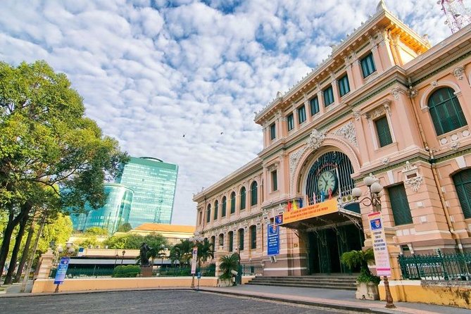 Best Options for Private Ho Chi Minh City Shore Excursions - The Independence Palace stop that frames the modern story