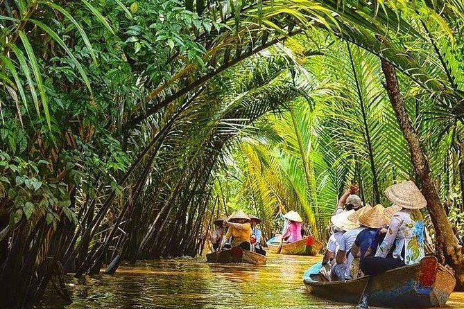 BIG BOSS private LIMOUSINE DAY TRIP TO MEKONG DElTA - My Tho: your river gateway, first taste of the delta mood