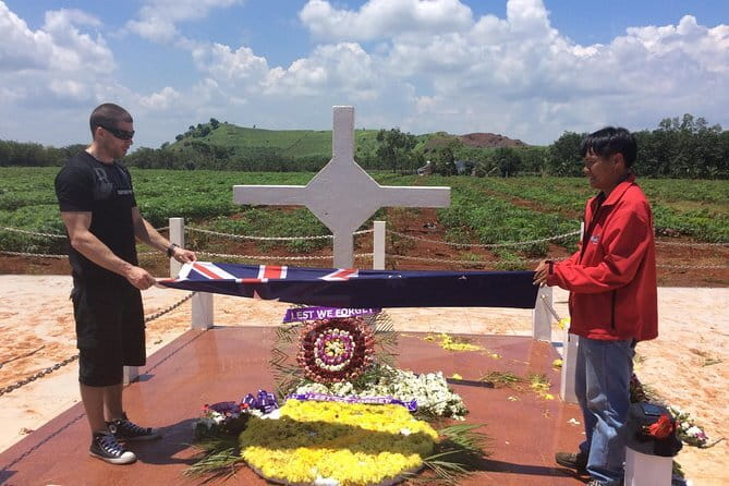 Black Virgin Mountain, Cao Dai Temple, Cu Chi Tunnel Private Tour - Cao Dai Great Temple: A Fast 30 Minutes That Changes How You See Faith