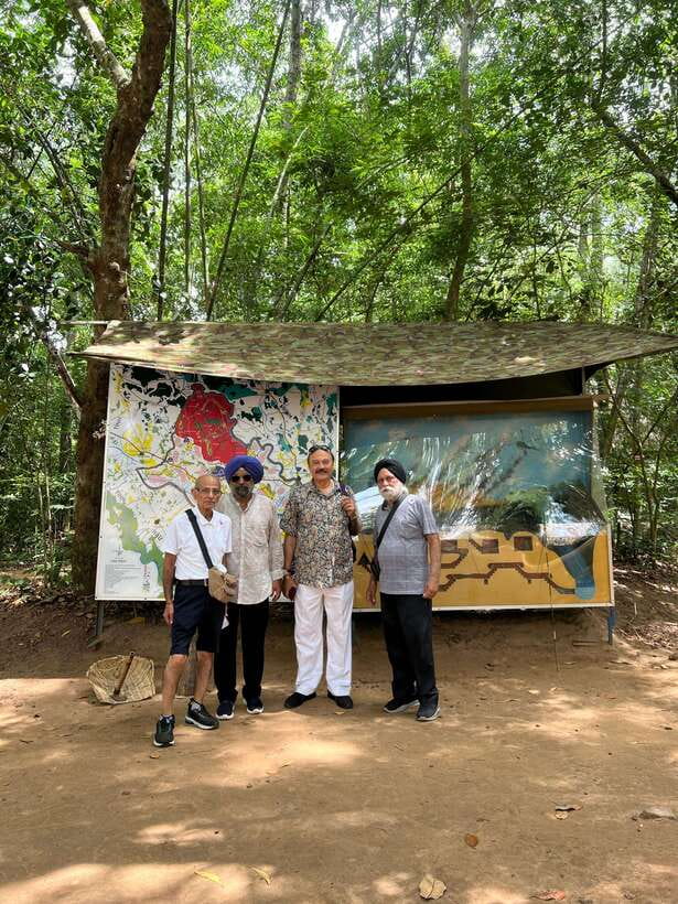 Black Virgin Mountain, Cu Chi Tunnels, Cao Dai Temple Tour - Cu Chi Tunnels and the reality of cramped underground passageways