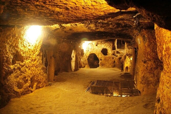 Cu Chi Tunnel Half Day Tour - From Ben Thanh to Củ Chi: the ride that sets the mood