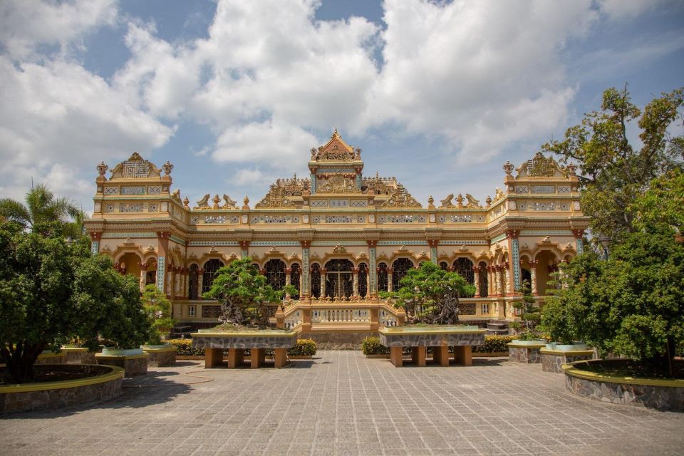 Cu Chi Tunnels and Mekong Delta Adventure 1 day - Vinh Trang Pagoda: A Time-Sensitive Cultural Stop