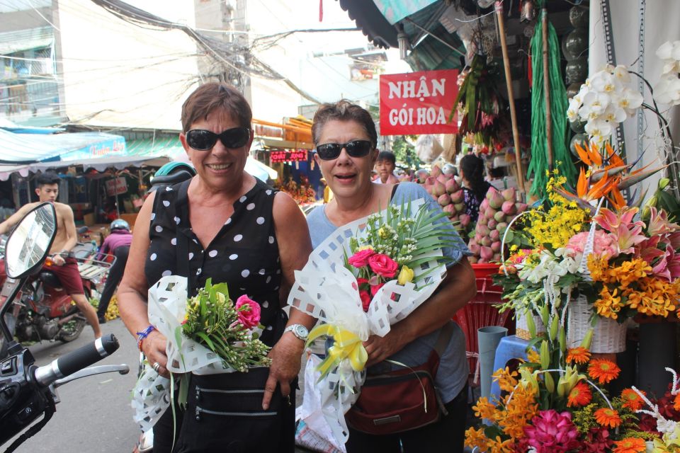 Cu Chi Tunnels and Saigon City Private Tour - Lunch Included: A Welcome Break Before Saigon’s Big Stops