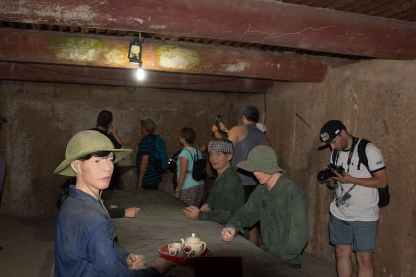 Cu Chi Tunnels Half-Day: Big Group Vietnam War Experience - Group Size, Guide Style, and the Pace You Can Expect