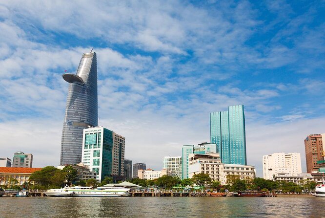 Dinner Cruise on Saigon River with Private Table - Live Entertainment on the Water: Music, Dance, and Surprises
