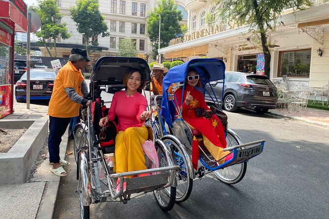 Discover Market By Cyclo Without Tour Guide By DGT - Ben Thanh Market: The Center of It All (and a Good Photo Stop)
