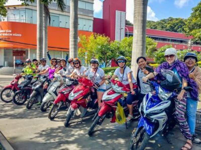 Discover Saigon's Local Sites and Culture by Motorbike - Thích Quang Đức Monument and District 3: seeing history and ordinary life in the same breath