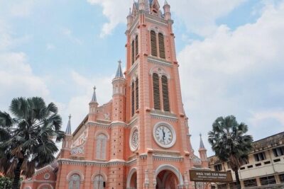 [Free E-sim] Half day Instagram Cafe Tour in Ho Chi Minh - Stop 1: Tan Dinh Church (Pink Church) for 30-minute photo time