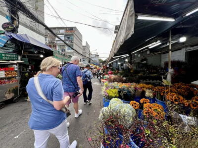 Free E-Sim Saigon Hidden Gems Tour with Local Guide - Ho Thi Ky Market: flowers, youth culture, and the real market rhythm