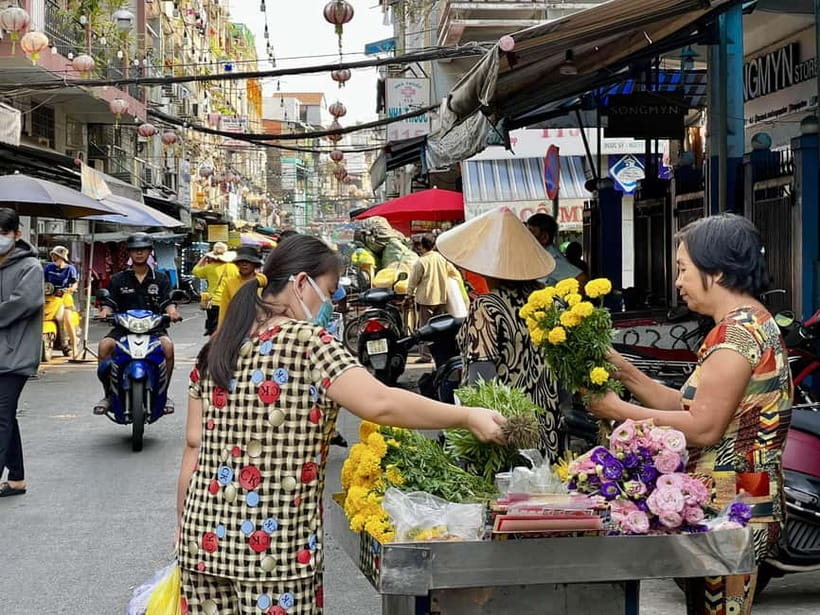 Free E-Sim Saigon Hidden Gems Tour with Local Guide - Should you book this Saigon e-sim and culture walk?