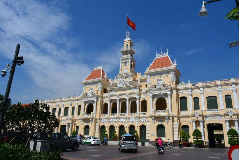 From HCM: City Highlights & Chinatown Trips – Water Bus Tour - Reunification Palace: where the modern city meets the end of the war