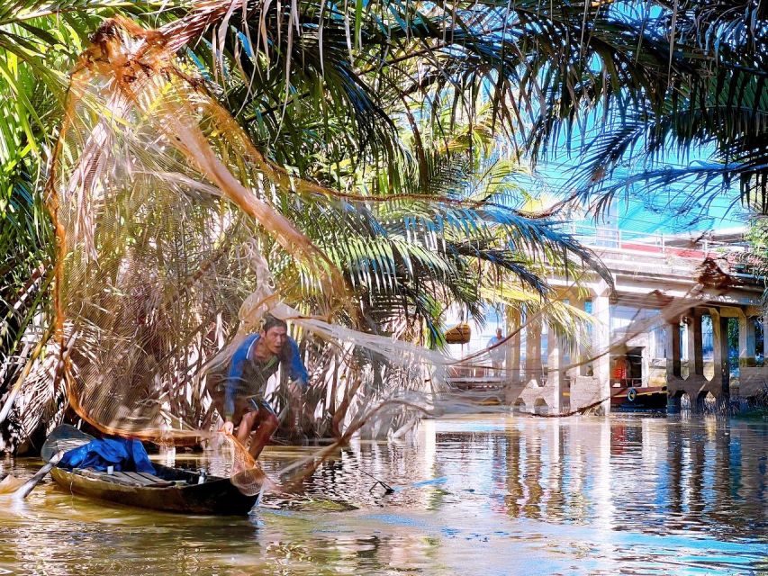 From HCMC: Cai Rang Floating Market & Mekong Delta Private - Watching fishing boats return: the sea-to-river connection