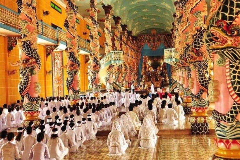 From Ho Chi Minh: Black Virgin Mountain& Cao Dai Temple tour - Cao Dai Temple: the midday service that turns sightseeing into a real moment