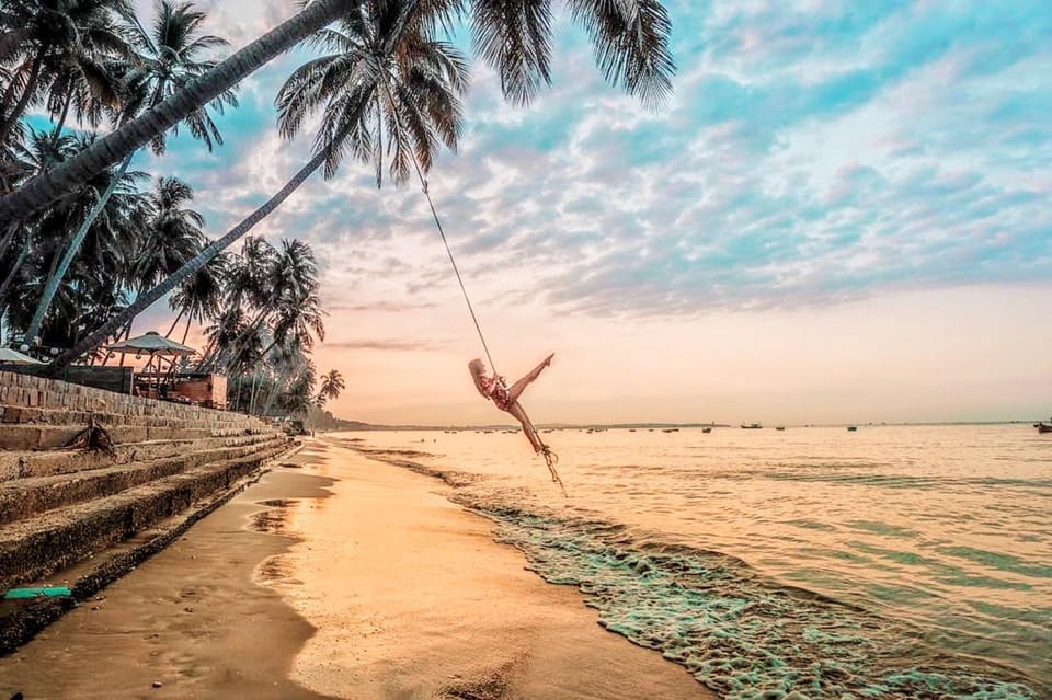 From Ho Chi Minh City: Relax In Mui Ne Beach In 1 Day - Red Sand Dunes: Color Contrast and Photo-Friendly Slopes