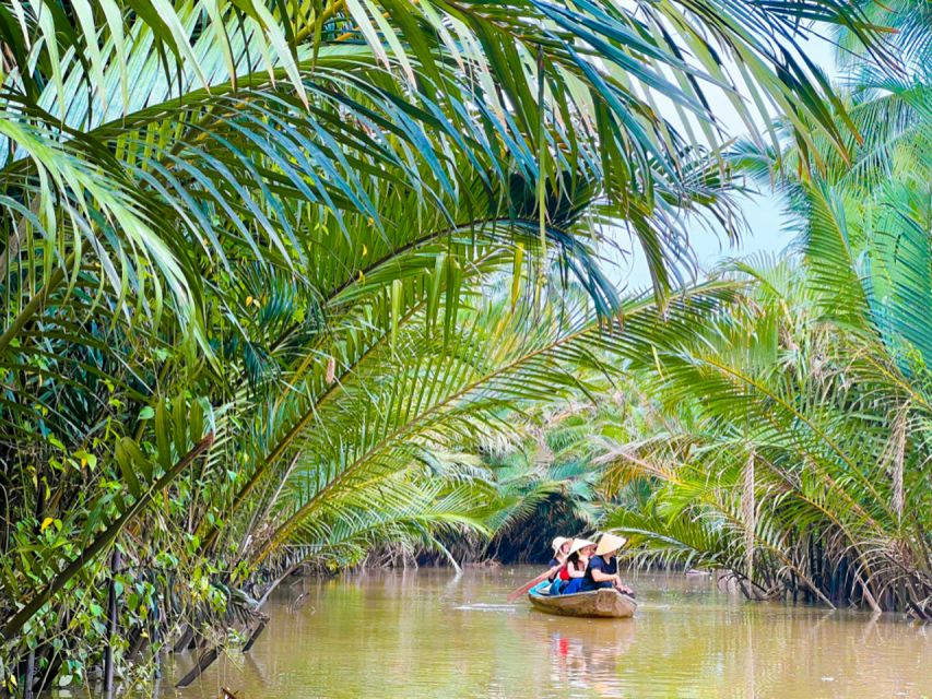 From Ho Chi Minh: Explore Mekong Delta & Vinh Trang Pagoda - Vinh Trang Pagoda: My Tho’s standout mix of styles