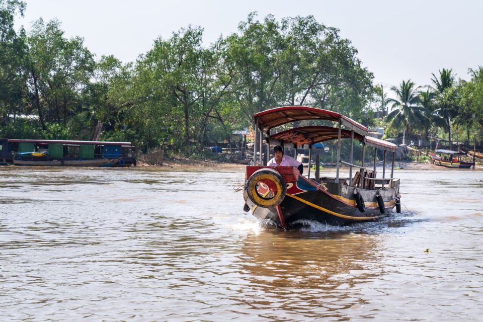 From Ho Chi Minh: Mekong Delta with Ben Tre 1 Day Tour - Xe Lôi or cycling around coconut rows: quick local transport