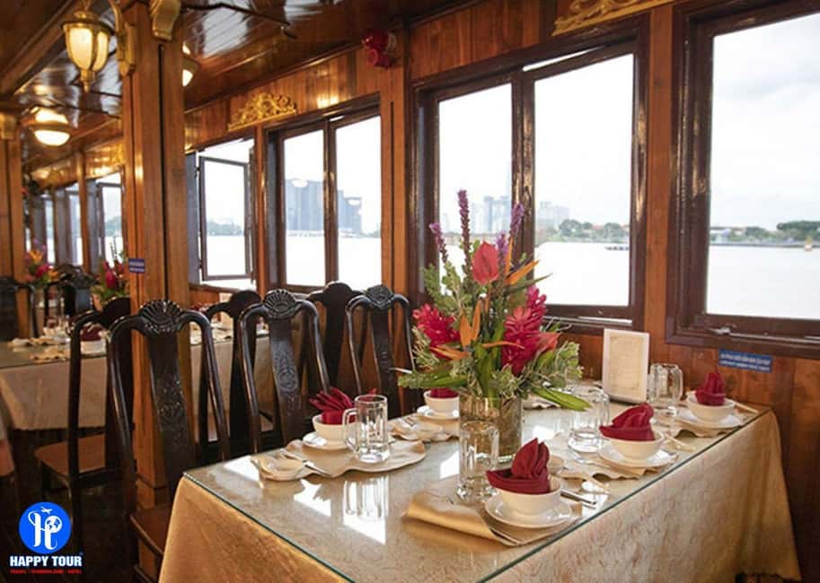 From Ho Chi Minh: Private Dinner Cruise on Saigon River Tour - Dinner on Board: Buffet vs Set Menu (and Why It Matters)