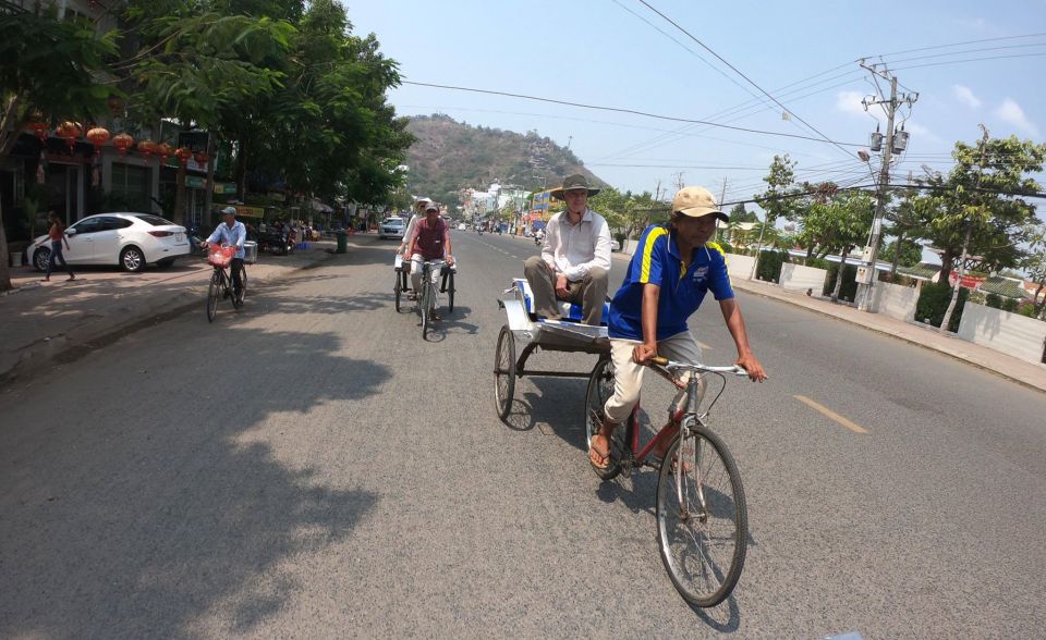 From Ho Chi Minh: Three-Day Mekong Delta Tour - Day 3: Cai Rang floating market, Vinh Trang Pagoda, and back to Ho Chi Minh City
