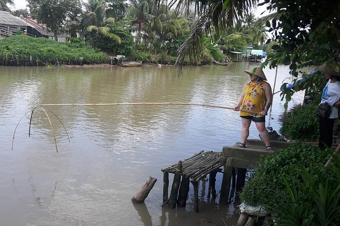 FULL Day - CAI RANG FLOATING MARKET, COOKING CLASS AND EXPLORE THE COUNTRYSIDE - Rice noodle factory and the small canals detour