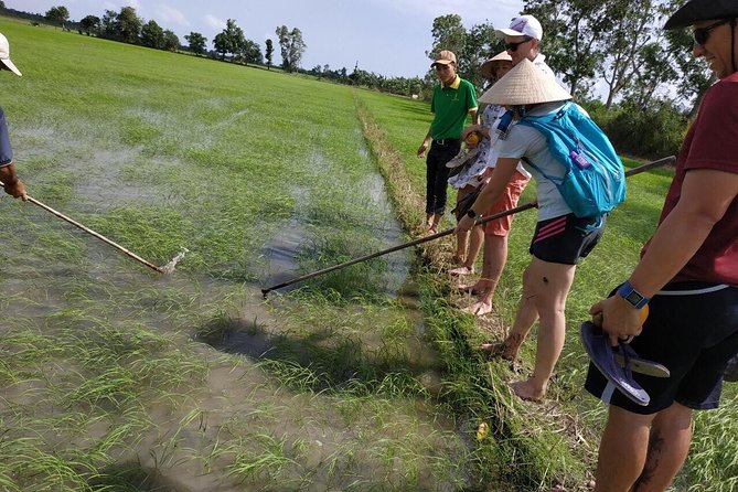FULL Day - CAI RANG FLOATING MARKET, COOKING CLASS AND EXPLORE THE COUNTRYSIDE - Muoi Cuong cacao orchard: a stop that adds flavor to the day