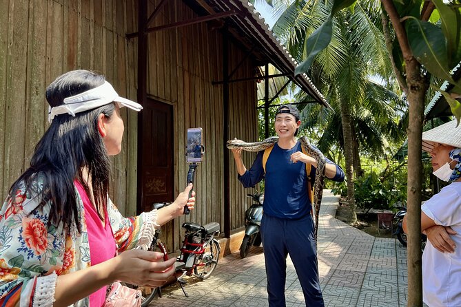 Full Day Guided Mekong Delta Day Tour in Vietnam (Multilingual) - What the Guide Adds: Humor, Clear Flow, and Practical Pace