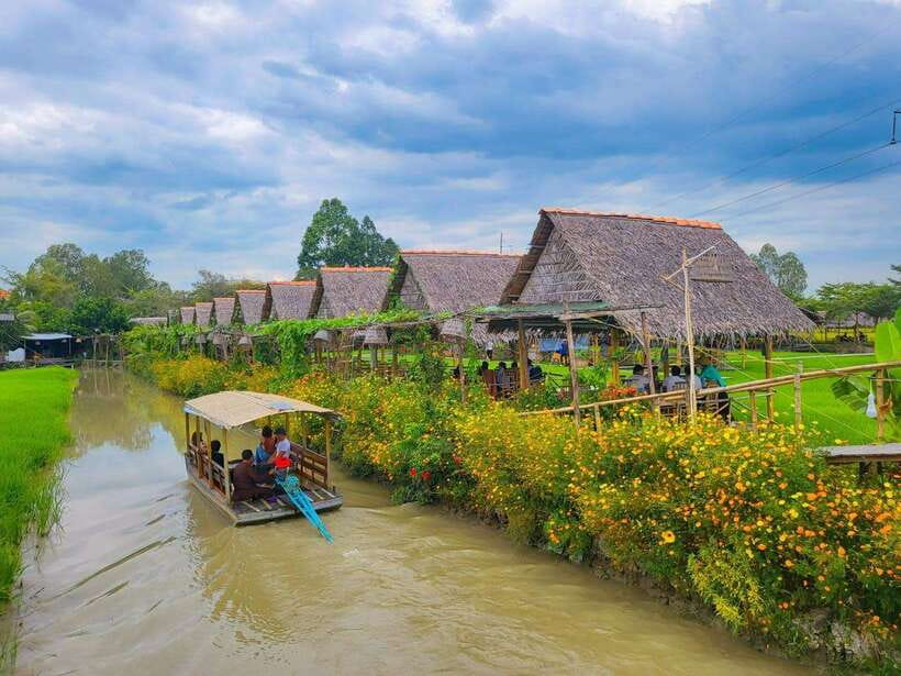 HCM: Authentic Dong Thap Mekong Delta Day Trip & Boat Ride - Xẻo Quýt historic site: wartime stories in the cajuput canals