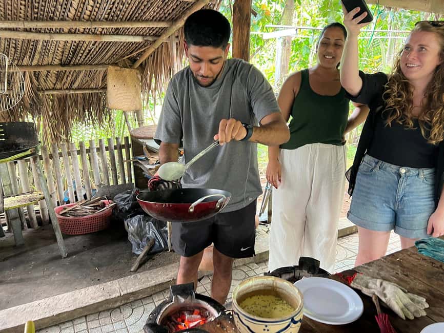 HCMC: Mekong Delta 2-Days My Tho–Ben Tre & Cai Rang Market - Cai Rang Floating Market at dawn: boats, trade, and hand-made noodles