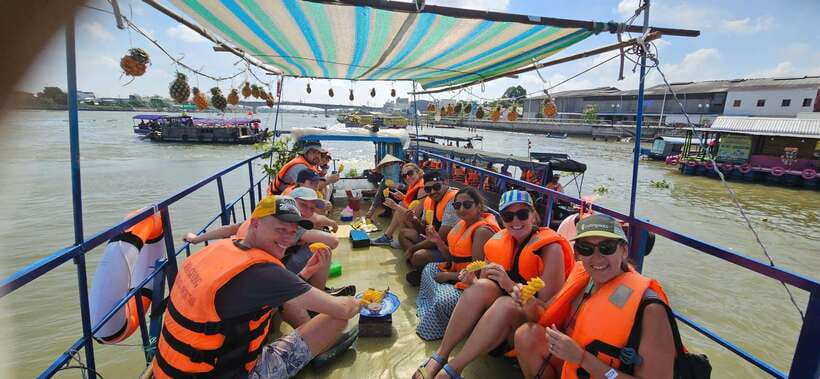 Ho Chi Minh: 1 Day Can Tho Floating Market & Cu Chi Tunnels - Guides: the difference between facts and understanding