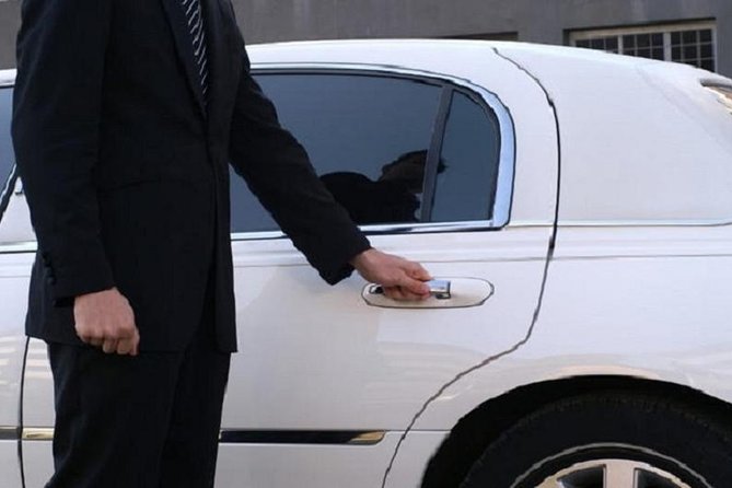 Ho Chi Minh Airport Arrival Or Departure By Private Car Transfers - Key things I’d lock in before booking