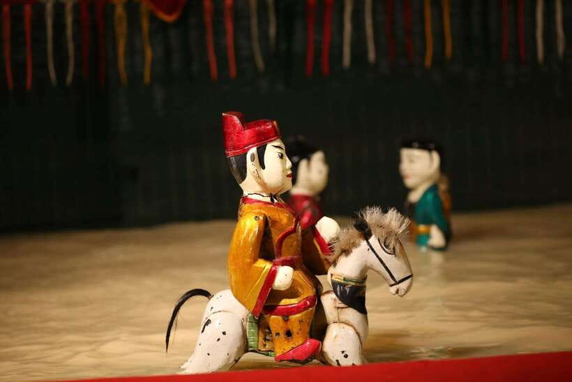 Ho Chi Minh: Authentic Vietnamese Dinner & Water Puppet Show - A $57 Night In Ho Chi Minh City: Dinner Plus Water Puppets