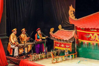 Ho Chi Minh: Authentic Vietnamese Dinner & Water Puppet Show - Hotel Pickup and How the Evening Schedule Works