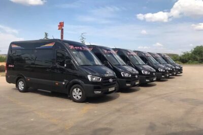 Ho Chi Minh City Airport Arrival Transfer to Hotel - The Ride Into Ho Chi Minh City Center (Short, But Not Empty)