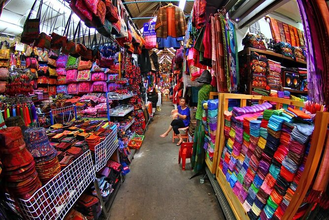 Ho Chi Minh City: Chinatown Hidden Treasures – Free Walking Tour - Guide Thang’s role: history and politics, delivered in bite-size pieces