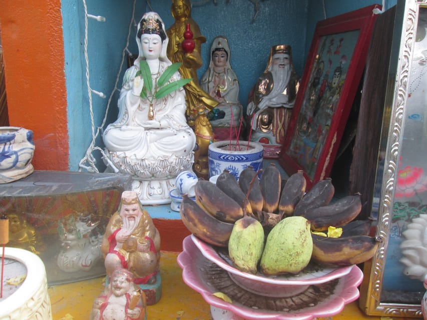 Ho Chi Minh City: Ghost, Belief & Culture Tour on Motorbike - Funeral House on the Route: Customs and the Unsettling Stories