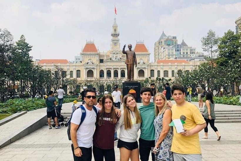 Ho Chi Minh City Highlights: Private or Group Half-Day Tour - Guide Languages, Private Group Options, and How to Choose