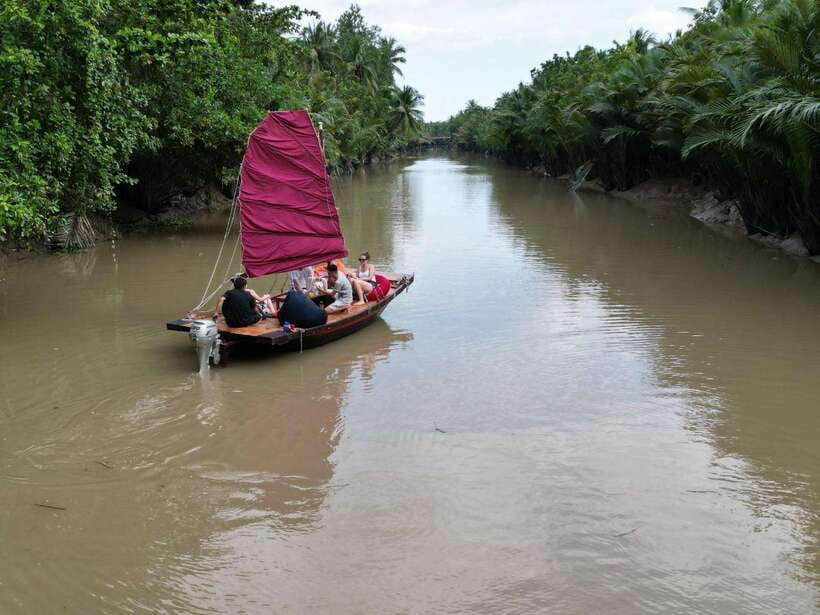 Ho Chi Minh City: Mekong Delta Day Trip with Lunch & Drinks - The street food and market loop: Ben Tre at ground level