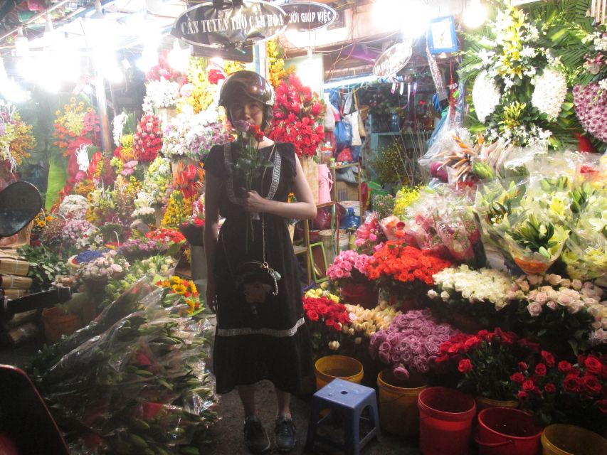 Ho Chi Minh City: Midnight Motorbike Tour - Old Mafia street food: where you eat like locals