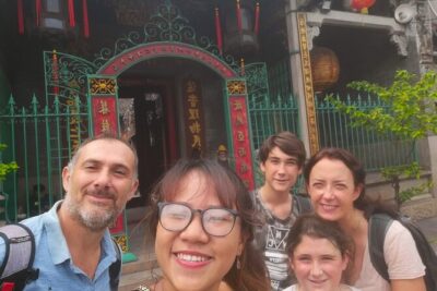 Ho Chi Minh City private walking tours with young local volunteers - District 1 landmarks: Independence Palace, Notre Dame, Post Office