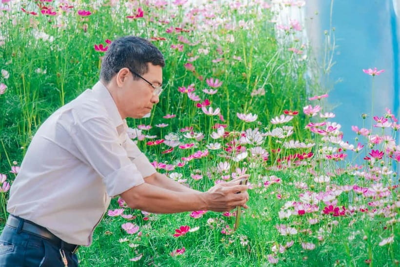Ho Chi Minh City: Professional Portrait Photography Session - Timing and the sun: plan for strong Saigon afternoon light