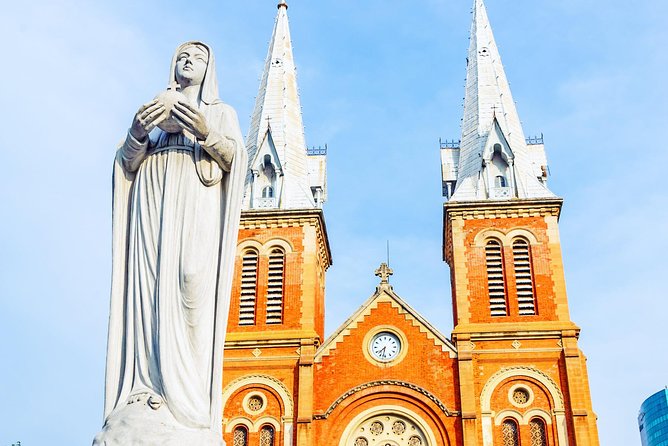 Ho Chi Minh City Shore Excursion: Private City Tour Including Cyclo Ride - Getting From Phu My or Lotus to District One Without Losing Your Mind