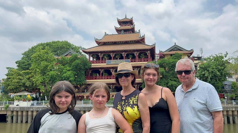 Ho Chi Minh City Sightseeing Cycling Private Tour By Bicycle - War Museum to Independence Palace: Saigon’s Turning Points