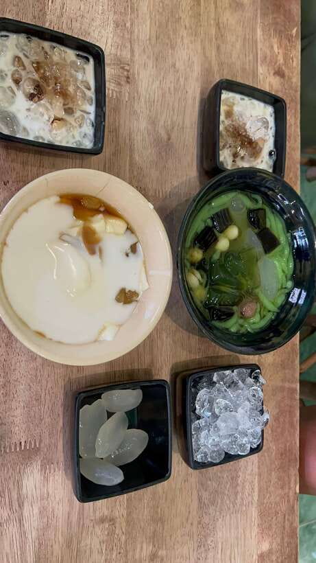 Ho Chi Minh City Street Food Private Tour With Female Guide - How the tour helps you see Ho Chi Minh City like a local