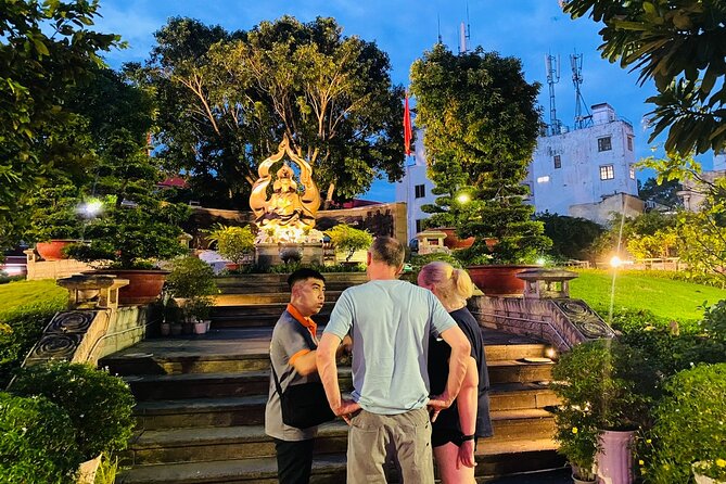 Ho Chi Minh City: Street Food & Sightseeing Tour with Local Guide - Why this Ho Chi Minh City street food tour works better than a food-only walk